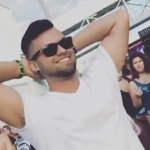 Meet your Posher, Gus